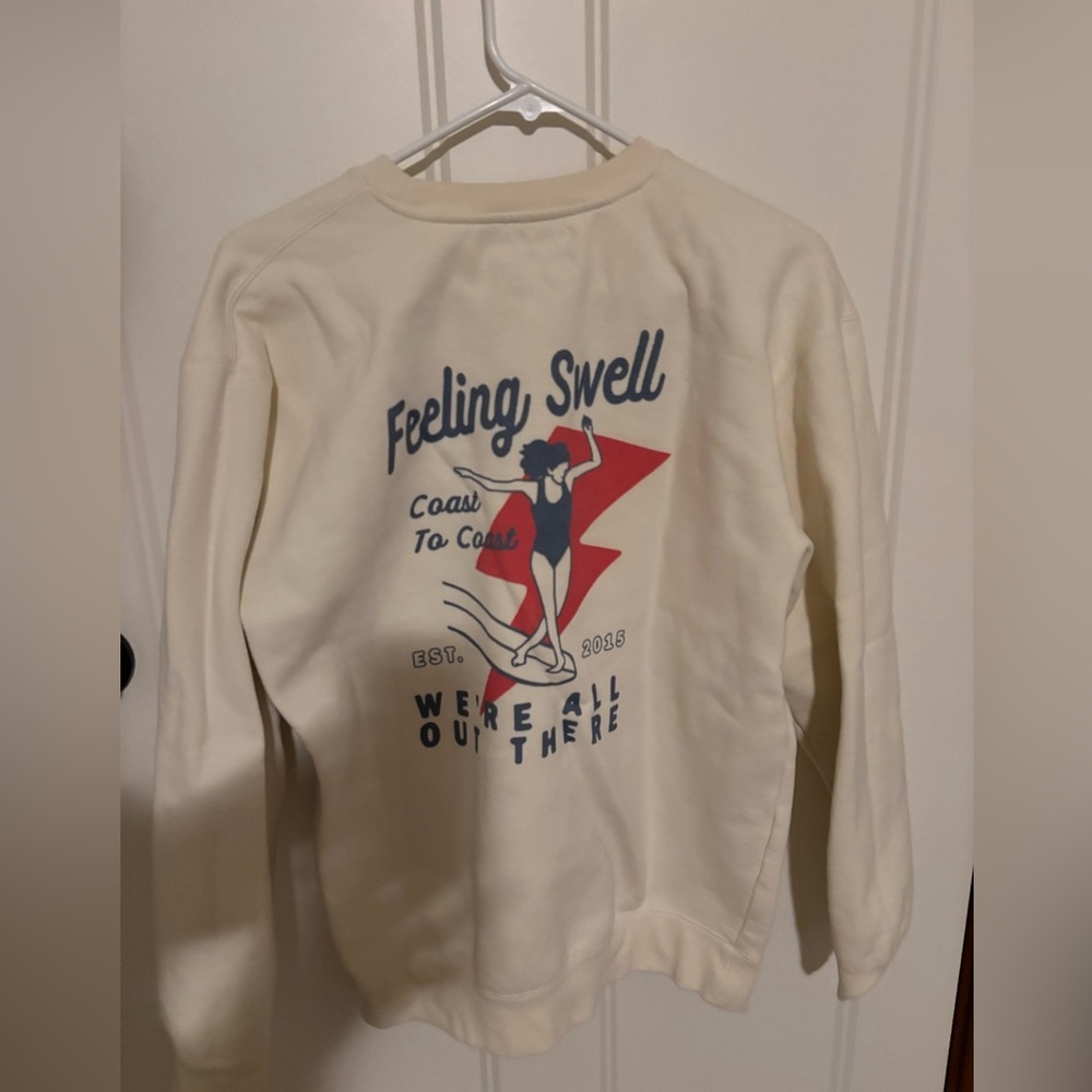 Feeling swell surfer graphic crewneck